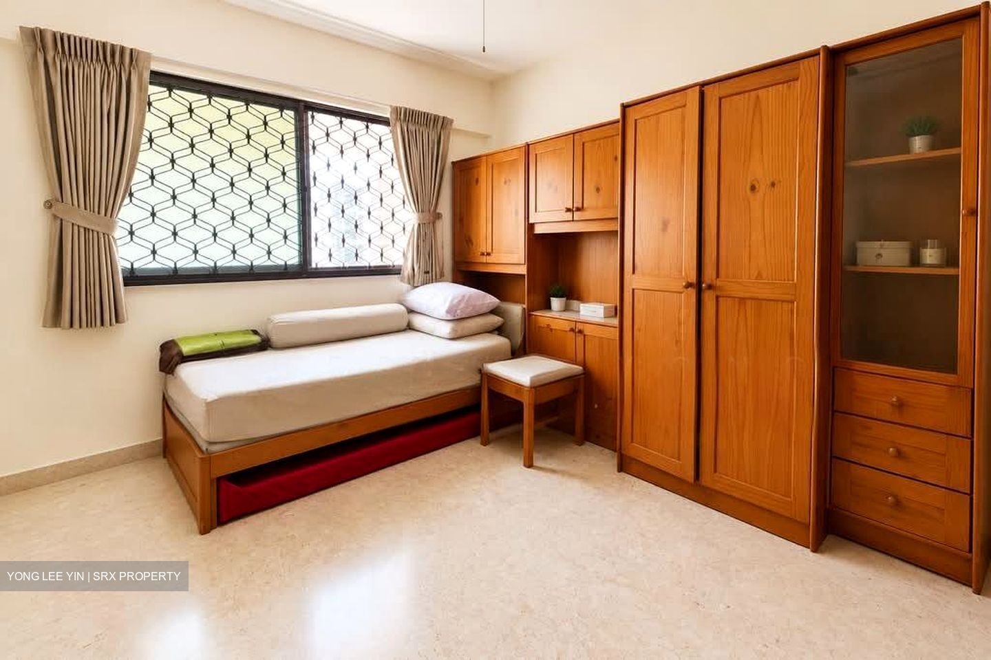 Blk 834 Hougang Central (Hougang), HDB Executive #588903281